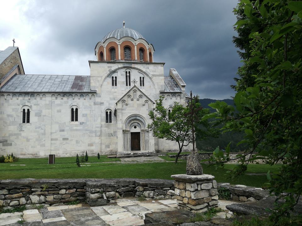 Сербия и Черногория монастырь Студеница