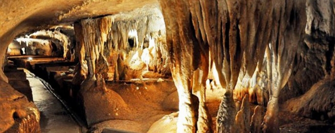 Райковa пещера
